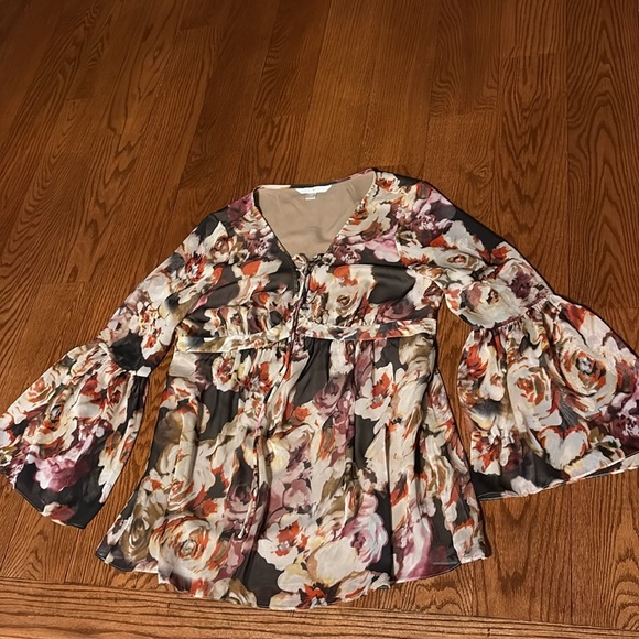 Boston proper women’s babydoll floral tunic blouse lace up V neck empire waist L - Picture 3 of 15